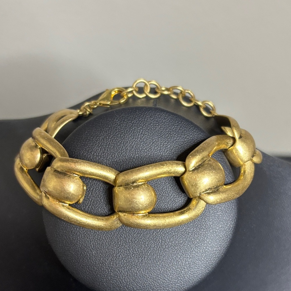 ANN TAYLOR Link Bracelet Brushed Gold Tone Lobster Clasp Adjustable